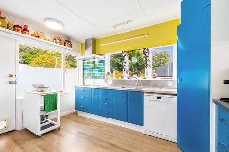 Photo of property in 304 Muritai Road, Eastbourne, Lower Hutt, 5013