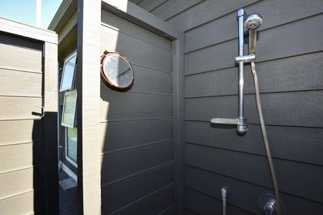 Photo of property in 3 Mahia Heights Drive, Mahia, 4198