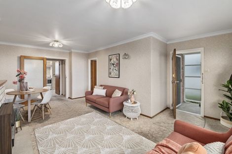 Photo of property in 5 Ely Place, Levin, 5510