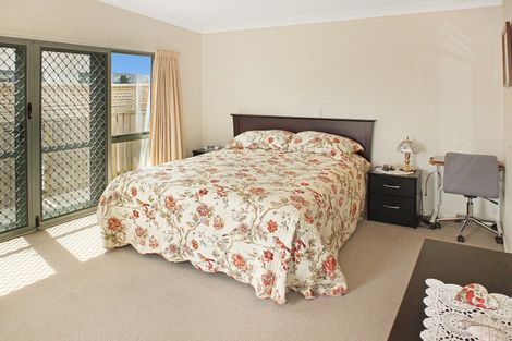 Photo of property in 14 Clyde Street, Foxton, 4814