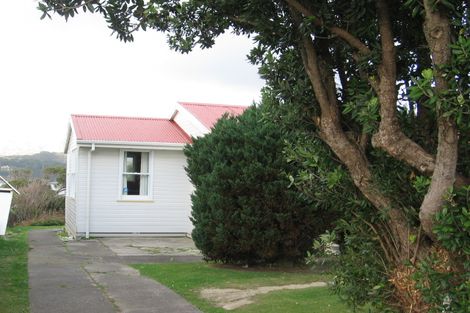 Photo of property in 39 Waiuta Street, Titahi Bay, Porirua, 5022
