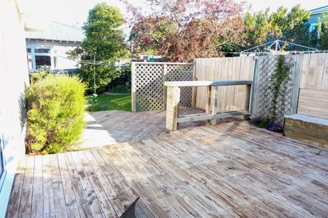 Photo of property in 27 Arun Street, South Hill, Oamaru, 9400