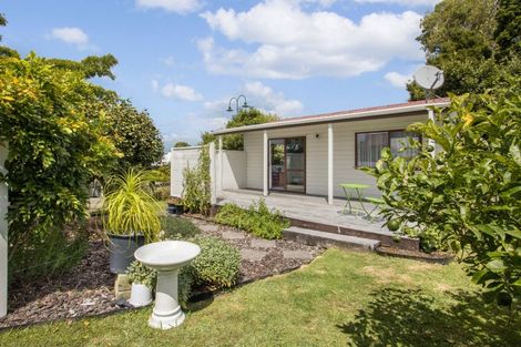 Photo of property in 1 Carrick Robertson Place, Waihi, 3610