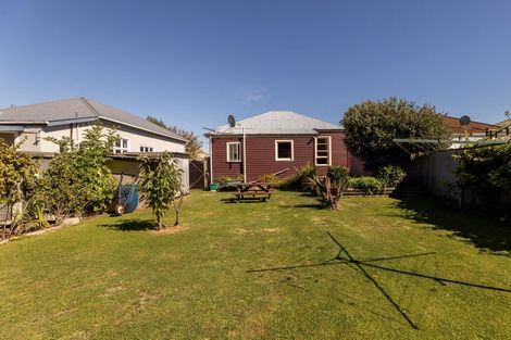 Photo of property in 36 Olliviers Road, Phillipstown, Christchurch, 8011