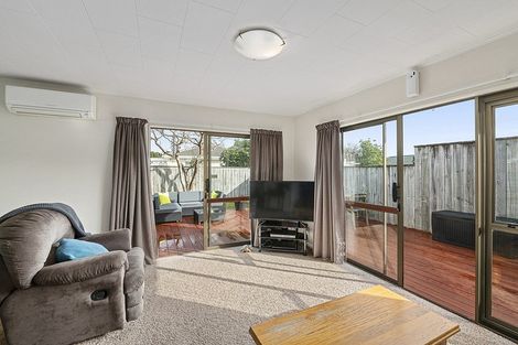 Photo of property in 19a Andrew Street, Waikanae, 5036