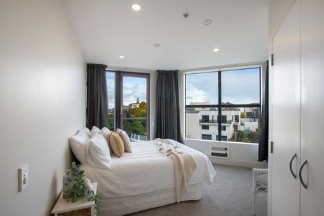 Photo of property in The Links, 6/378-382 Kapiti Road, Paraparaumu Beach, Paraparaumu, 5032