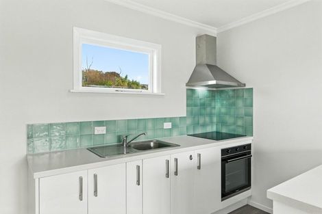 Photo of property in 47 Gray Avenue, Paraparaumu Beach, Paraparaumu, 5032