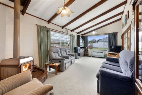 Photo of property in 18 Kingslea Street, Holmes Hill, Oamaru, 9401