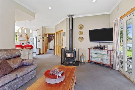 Photo of property in 11 Hewitts Road, Woodend, 7610