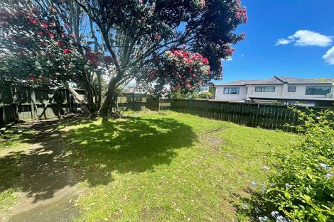 Photo of property in 4/3 Corin Avenue, Manurewa, Auckland, 2102