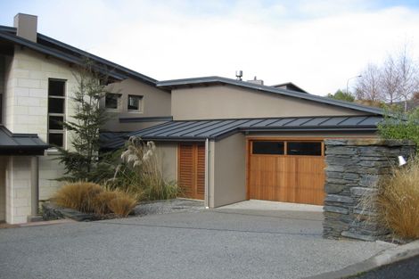 Photo of property in 4 Tussock Lane, Queenstown, 9300