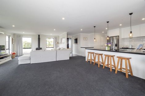 Photo of property in 4 West Bay Place, Huntingdon, Ashburton, 7774