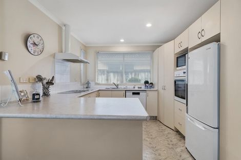 Photo of property in 5 Grevillea Place, Melville, Hamilton, 3206