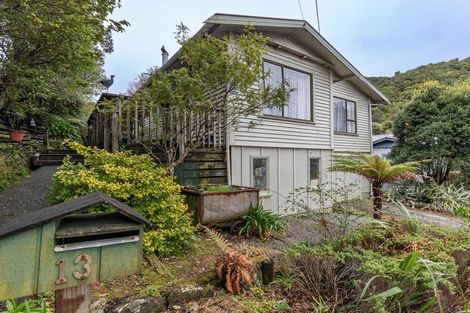 Photo of property in 13 Ashmore Avenue, Cobden, Greymouth, 7802