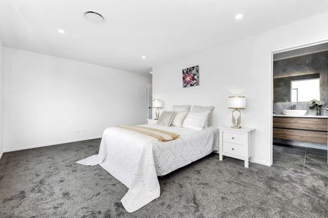 Photo of property in 6 Bendridge Street, Flat Bush, Auckland, 2019
