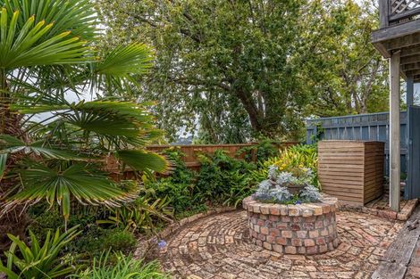 Photo of property in 4 Leigh Terrace, Bayview, Auckland, 0629
