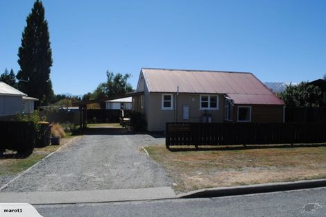 Photo of property in 3 Allan Street, Lake Tekapo, 7999