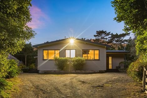 Photo of property in 1153 Paekakariki Hill Road, Paekakariki Hill, Porirua, 5381