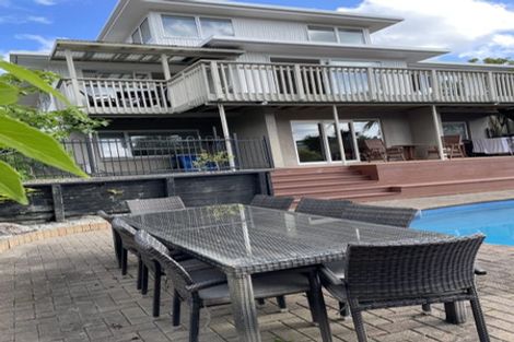 Photo of property in 5 Altair Place, Windsor Park, Auckland, 0632