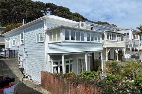Photo of property in 20 Scarborough Terrace, Mount Victoria, Wellington, 6011