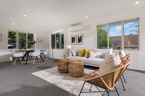 Photo of property in 9 Bonny Crescent, Massey, Auckland, 0614