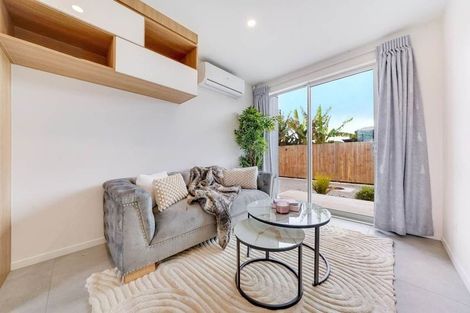 Photo of property in 34d James Street, Mangere East, Auckland, 2024