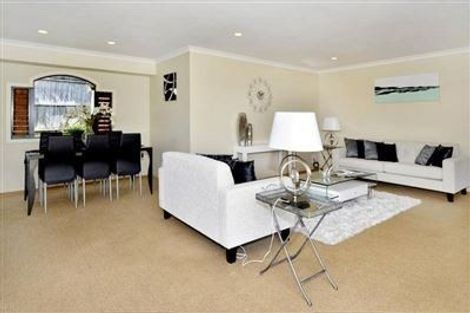 Photo of property in 23 Black Teal Close, Unsworth Heights, Auckland, 0632