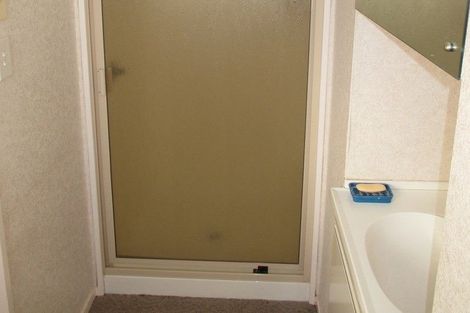 Photo of property in 17 Prospect Place, Western Heights, Hamilton, 3200