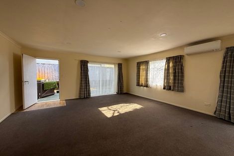 Photo of property in 94b Queen Street, Waiuku, 2123