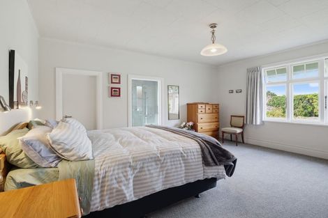 Photo of property in 68 Skerman Street, Marton, 4710