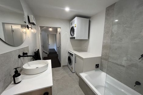 Photo of property in 3 Short Street, Vogeltown, Wellington, 6021