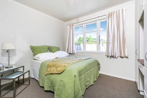 Photo of property in 1/14 Koromiko Street, New Lynn, Auckland, 0600