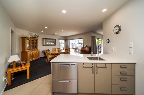 Photo of property in 92h Fairfield Road, Hawera, 4610