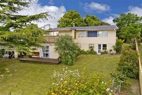 Photo of property in 158 Lynn Road, Bayview, Auckland, 0629