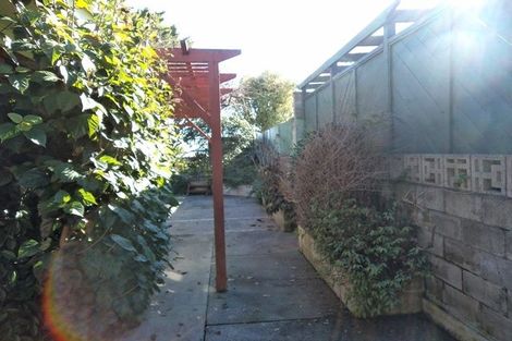 Photo of property in 9 Vista Terrace, Hillcrest, Hamilton, 3216