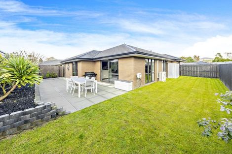 Photo of property in 10 Patu Way, Patumahoe, Pukekohe, 2679