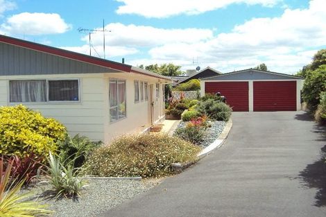 Photo of property in 74 Amanda Avenue, Dinsdale, Hamilton, 3204