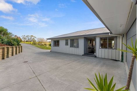 Photo of property in 11 Lupis Way, Kaiwaka, 0573