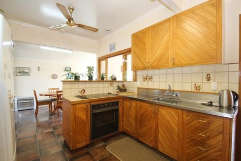 Photo of property in 403 Massey Street, Akina, Hastings, 4122