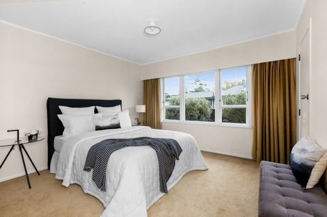 Photo of property in 6 Balmoral Street, Taradale, Napier, 4112
