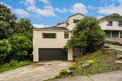 Photo of property in 13a View Road, Titahi Bay, Porirua, 5022