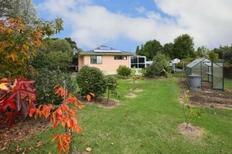 Photo of property in 565 Swanson Road, Ranui, Auckland, 0612