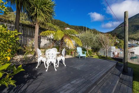 Photo of property in 58 Scotland Street, Picton, 7220