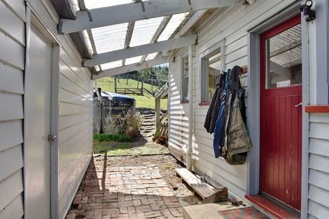 Photo of property in 53 Piano Flat Road, Waikaia, 9778