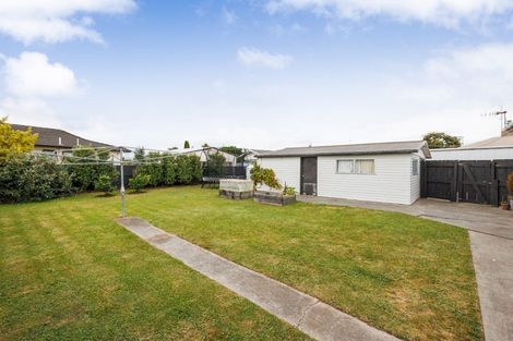 Photo of property in 6 Rennie Avenue, Milson, Palmerston North, 4414