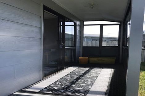 Photo of property in 95c Oakfield Crescent, Pukete, Hamilton, 3200