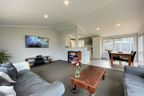 Photo of property in 59 Winston Street, Crofton Downs, Wellington, 6035