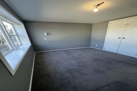 Photo of property in 68 Gladstone Road, Northcote, Auckland, 0627