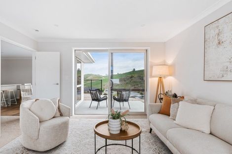 Photo of property in 27 Moira Close, Welcome Bay, Tauranga, 3175