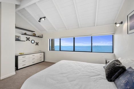 Photo of property in 2/15 Craig Road, Milford, Auckland, 0620